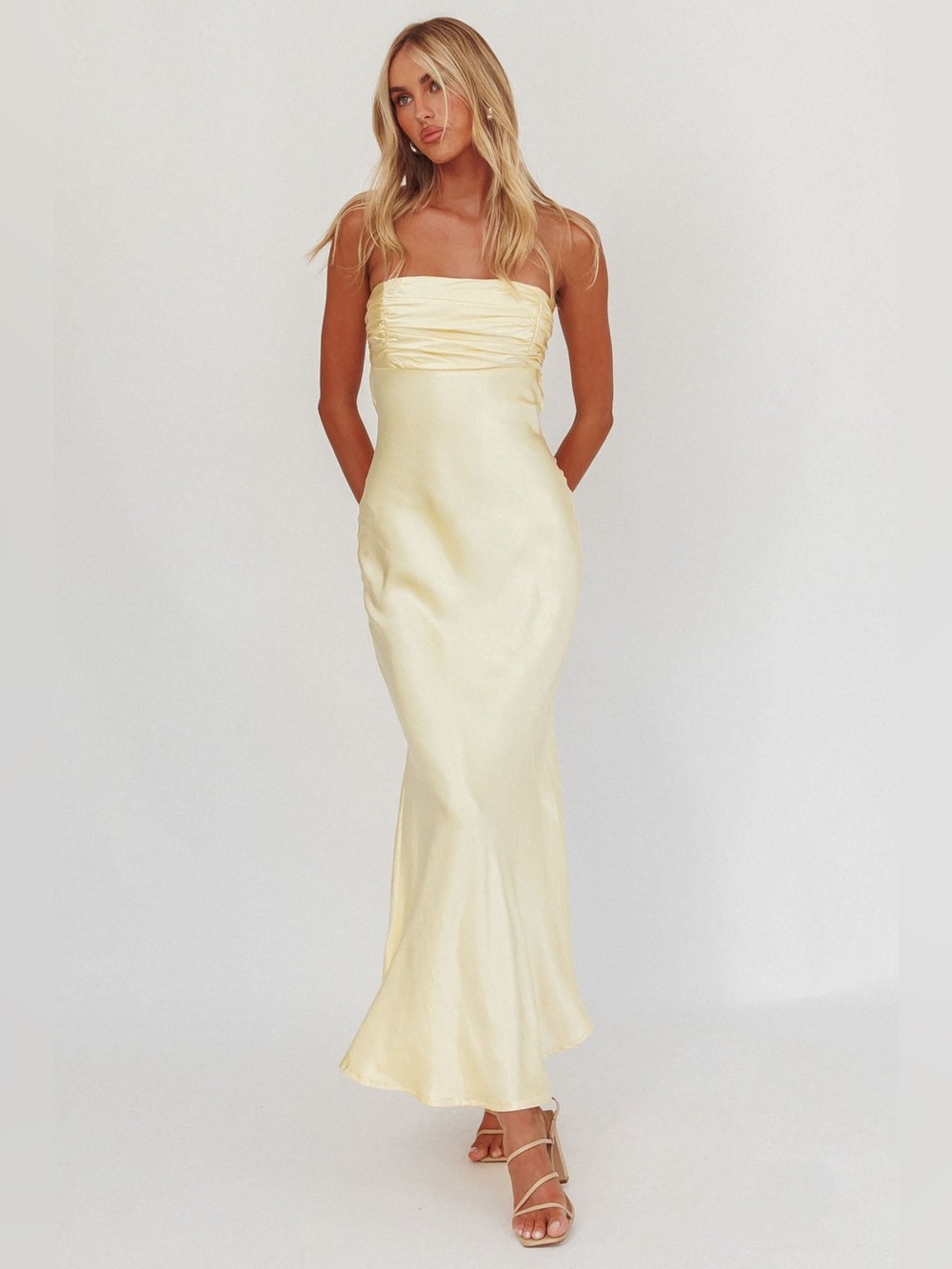 $115 NWT Selfie Leslie Moon Song Strapless Laced Back Dress Butter Yellow M - Picture 6 of 9